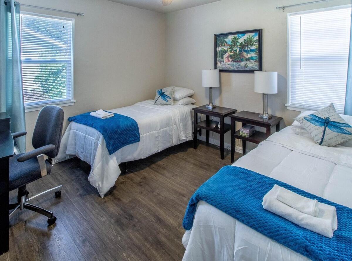 House Of Favor Holiday home Redding